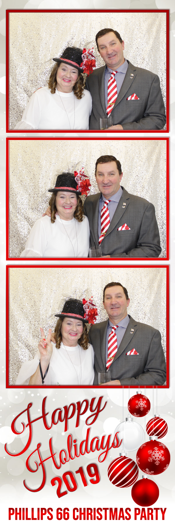 Phillips 66 Christmas Party | View more photos from the event at gallery.photoboothbillings.com/u/PhotoBoothBillings/Phillips-66-Christmas-Party